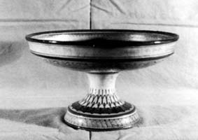 Fruttiera, 1921-23,  ceramica diam 130
